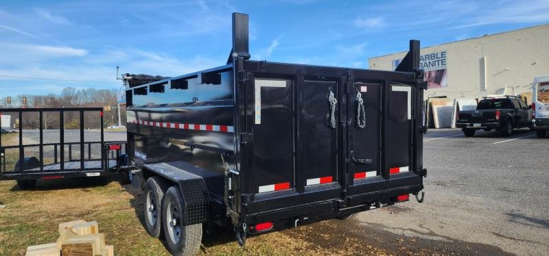 New 7 x 14 Sure-Trac Low-Pro Telescopic Dump Trailer 4ft High Sides 14k