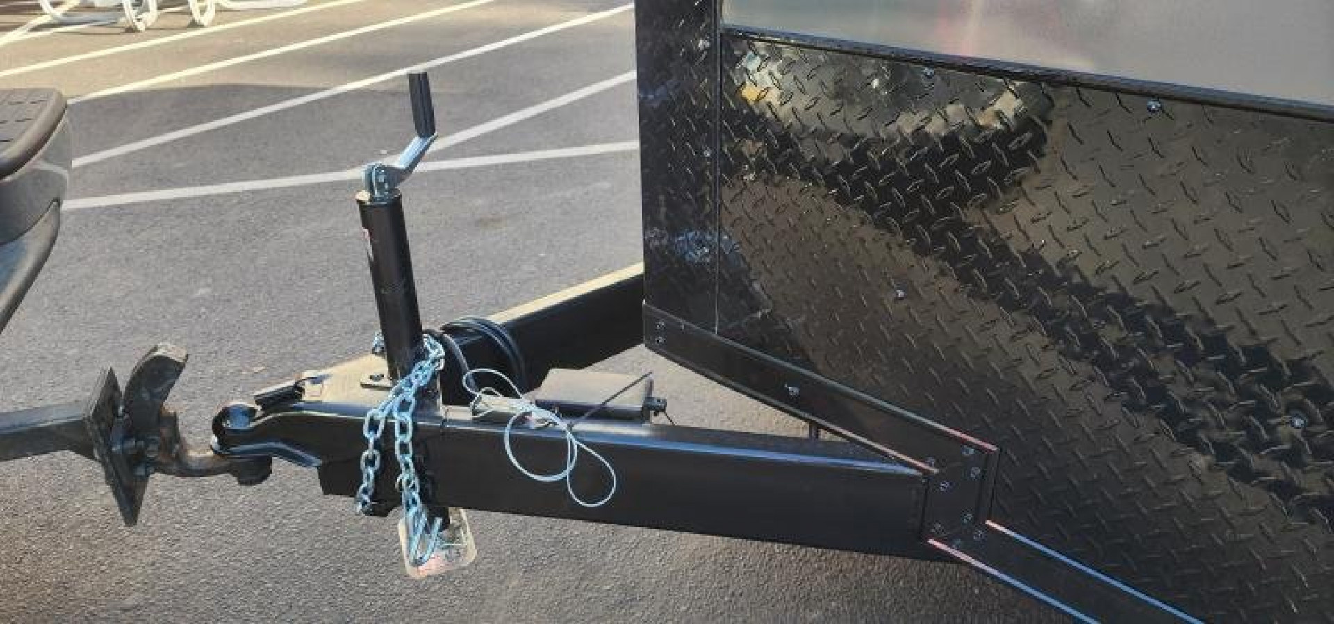 New 7 x 12 Look Element Se V-Nose Cargo 5k  **With Brakes**