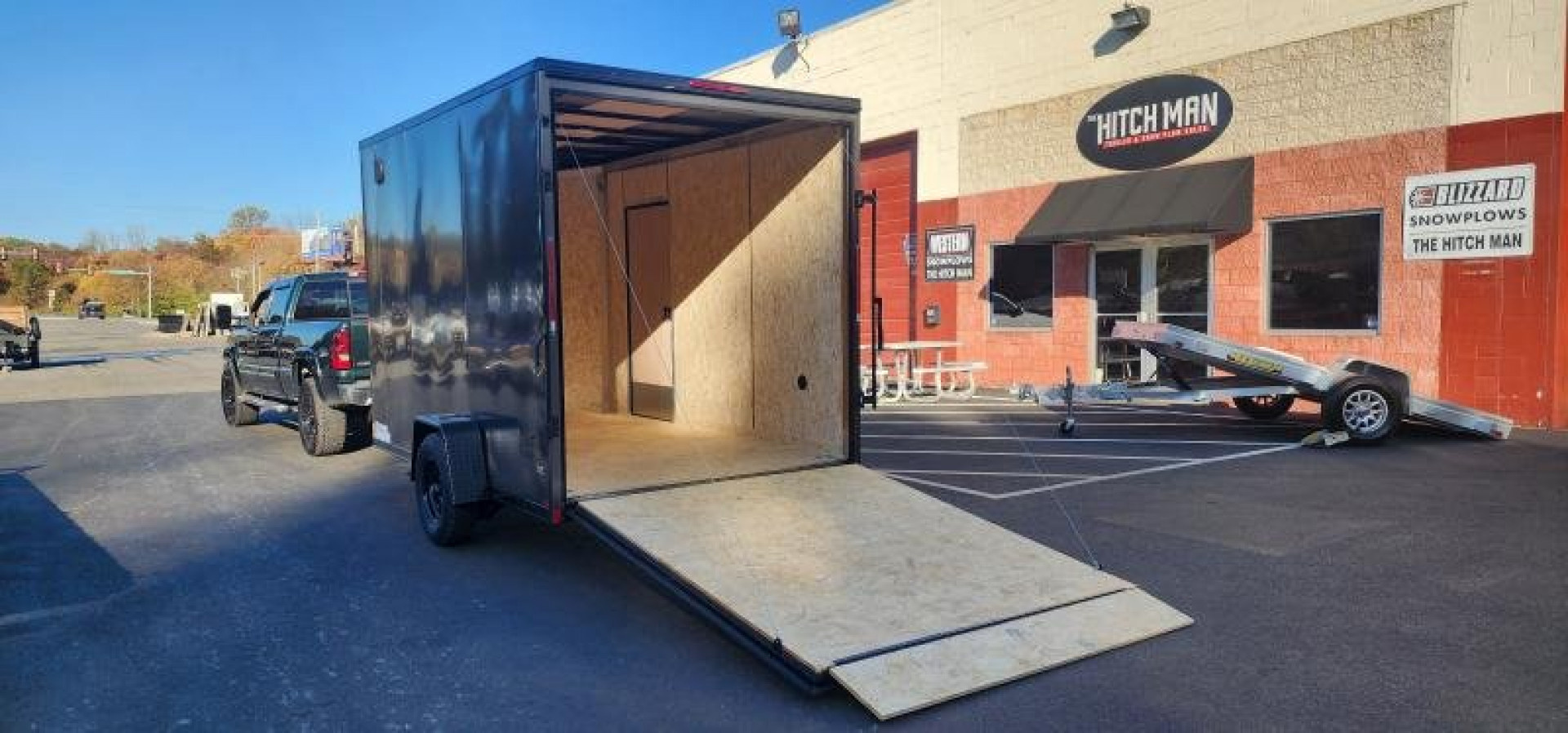 New 7 x 12 Look Element Se V-Nose Cargo 5k  **With Brakes**