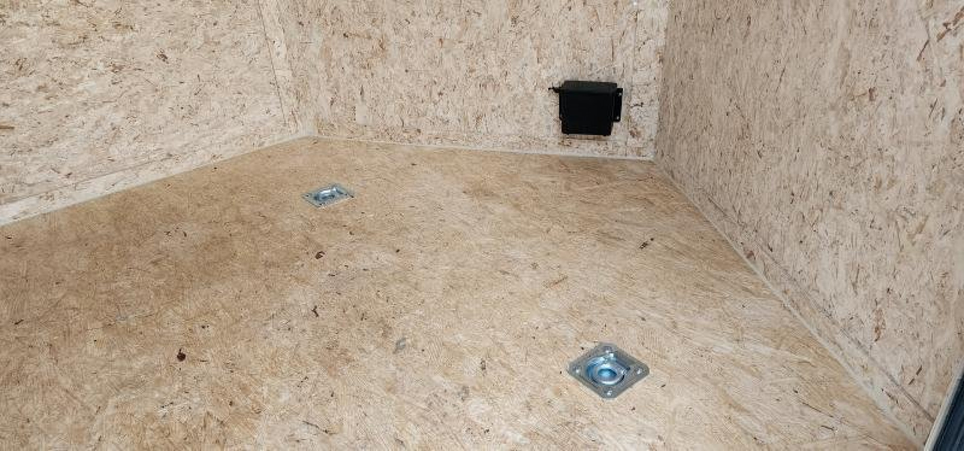 New 7 x 12 Look Element Se V-Nose Cargo 5k **With Brakes** 7' interior height