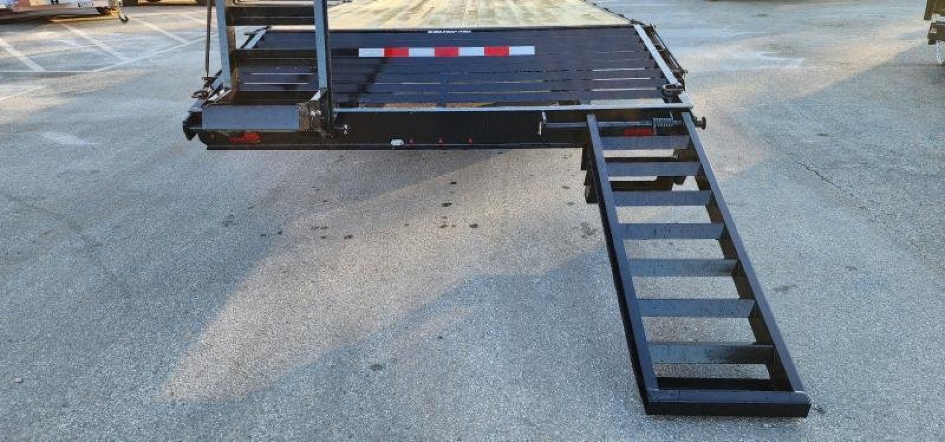 New 8.5 x 18+4 Sure-Trac Deckover w/Beavertail Equipment Trailer  15k