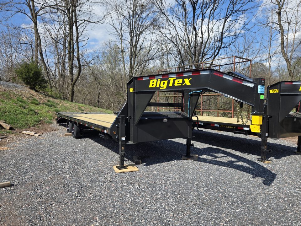 New 8.5 x 25 (20+5) Big Tex 16GN Gooseneck Deck Over Equipment Trailer, 17.5k **w/Mega Ramps & Spare Tire Assy
