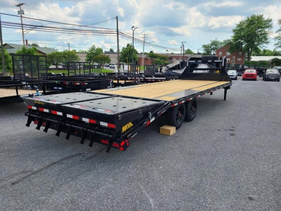New 8.5 x 25 (20+5) Big Tex 16GN Gooseneck Deck Over Equipment Trailer, 17.5k **w/Mega Ramps & Spare Tire Assy