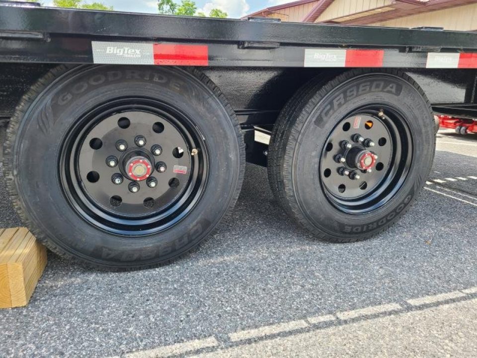 New 8.5 x 25 (20+5) Big Tex 16GN Gooseneck Deck Over Equipment Trailer, 17.5k **w/Mega Ramps & Spare Tire Assy