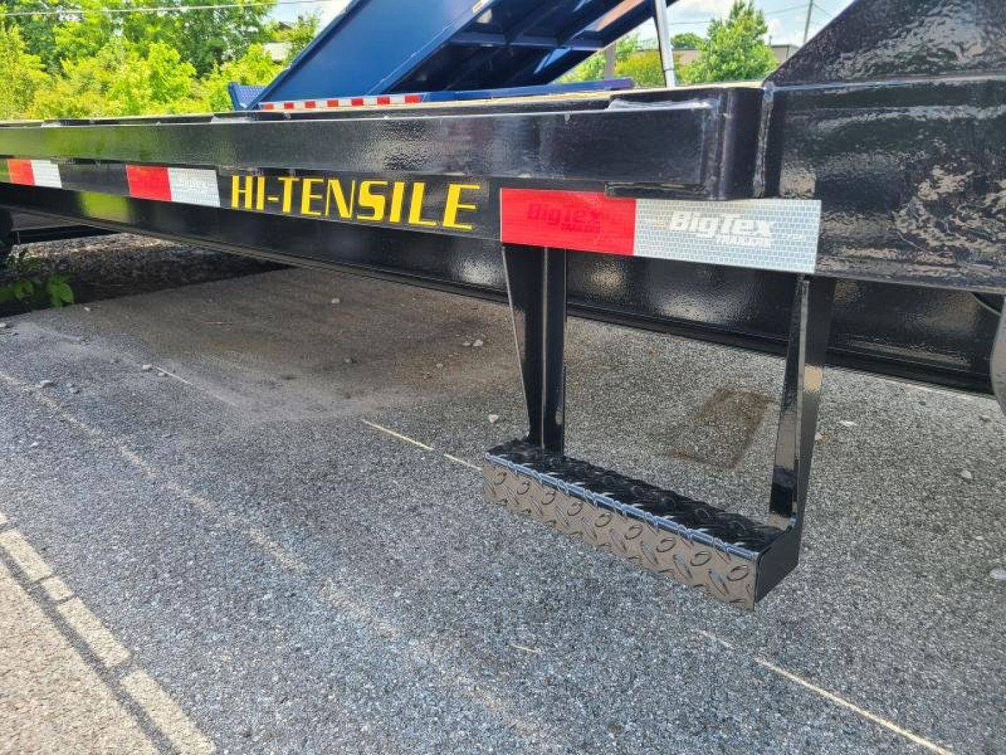 New 8.5' x 25' (20'+5') Big Tex 14PH Deckover Equipment Trailer, 16K GVWR ***w/Spare Tire, Mega Ramps