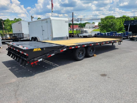 New 8.5' x 25' (20'+5') Big Tex 14PH Deckover Equipment Trailer, 16K GVWR ***w/Spare Tire, Mega Ramps