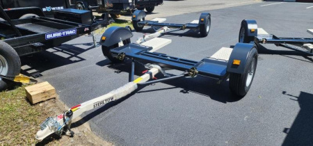 New 80  Stehl Tow 3.5k Tow Dolly  **No Brakes