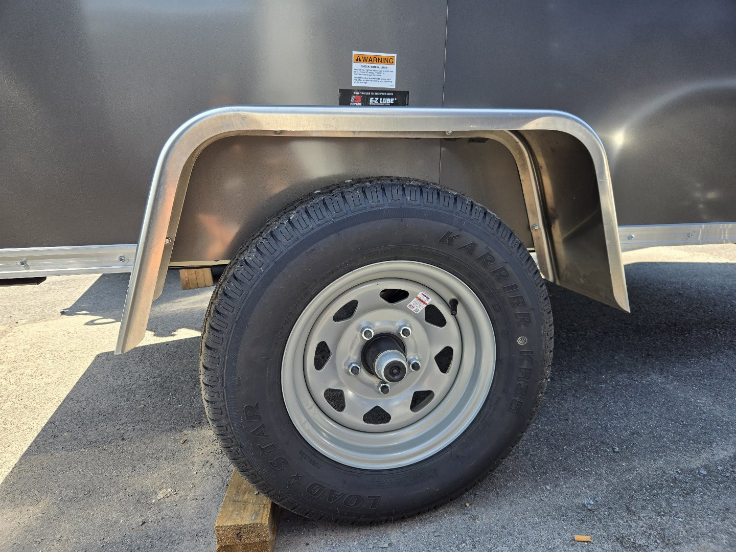 New 4 x 8.5 Car-Mate Custom Cargo Trailer, 2k GVWR **Charcoal Gray w/12v Int. Light & Wall Vents