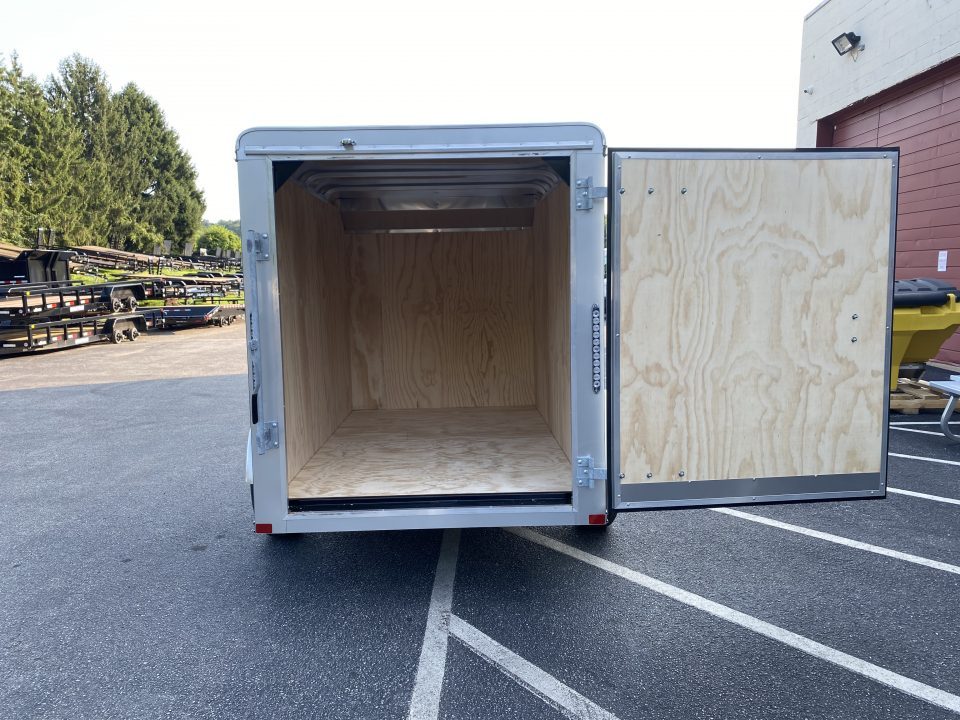 Enclosed Cargo Trailer photo 5