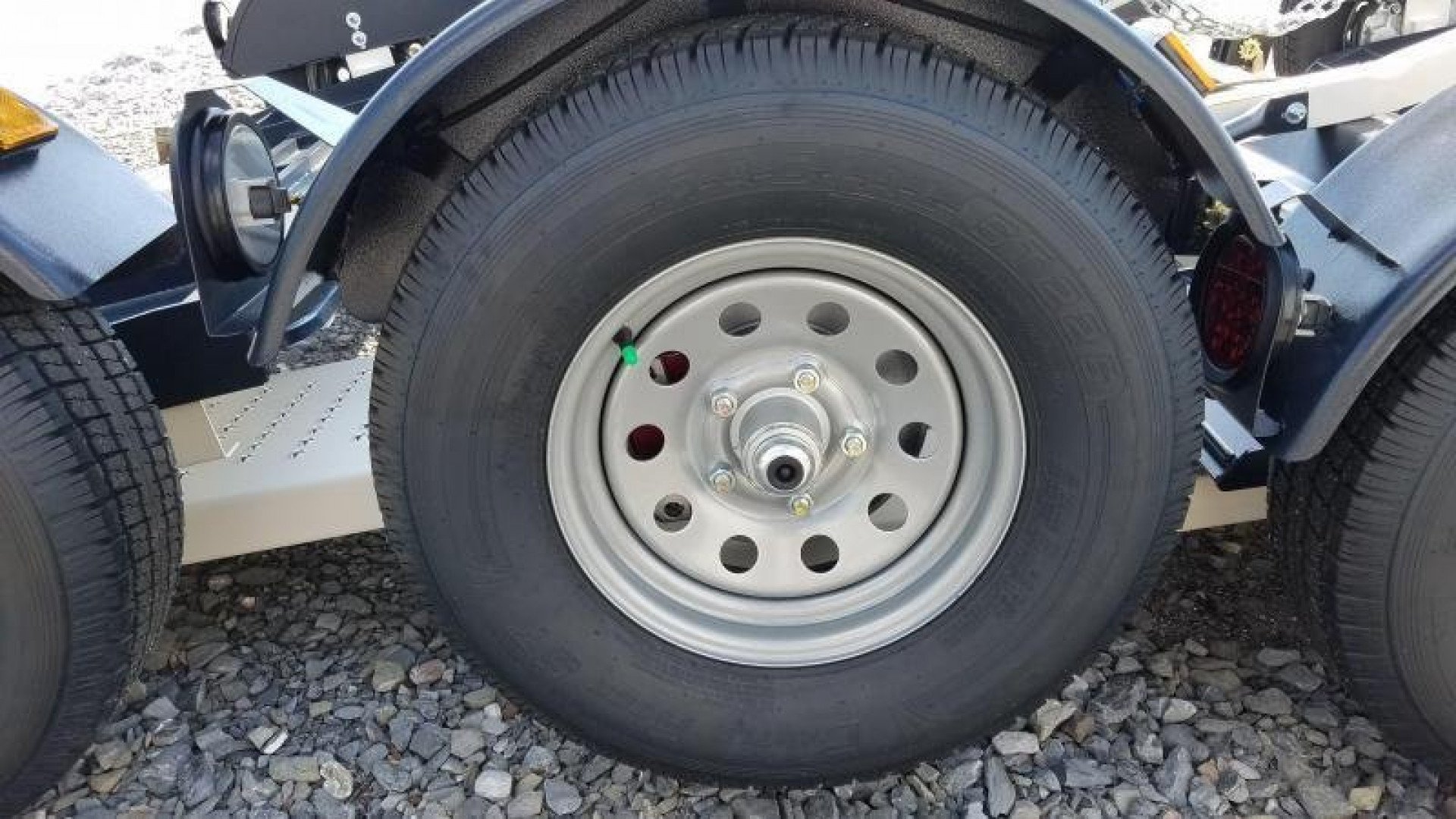 New 80" Stehl Tow 3.5k Tow Dolly w/ Hyd. Disc Brakes