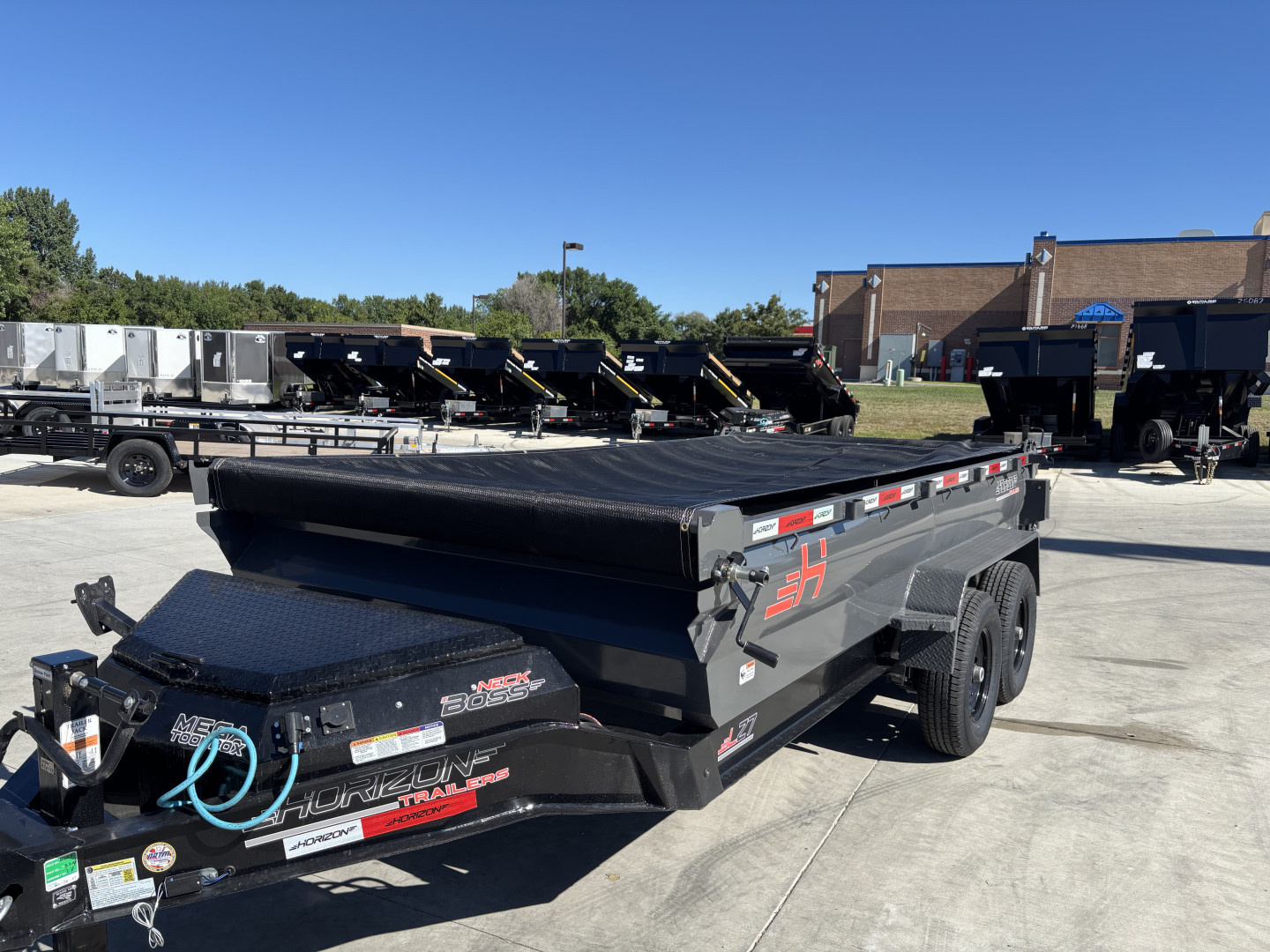 New NEW 2025 Horizon 14’x83”X24” LZ7 Dump Trailer 2-7000 lb axles = 14K