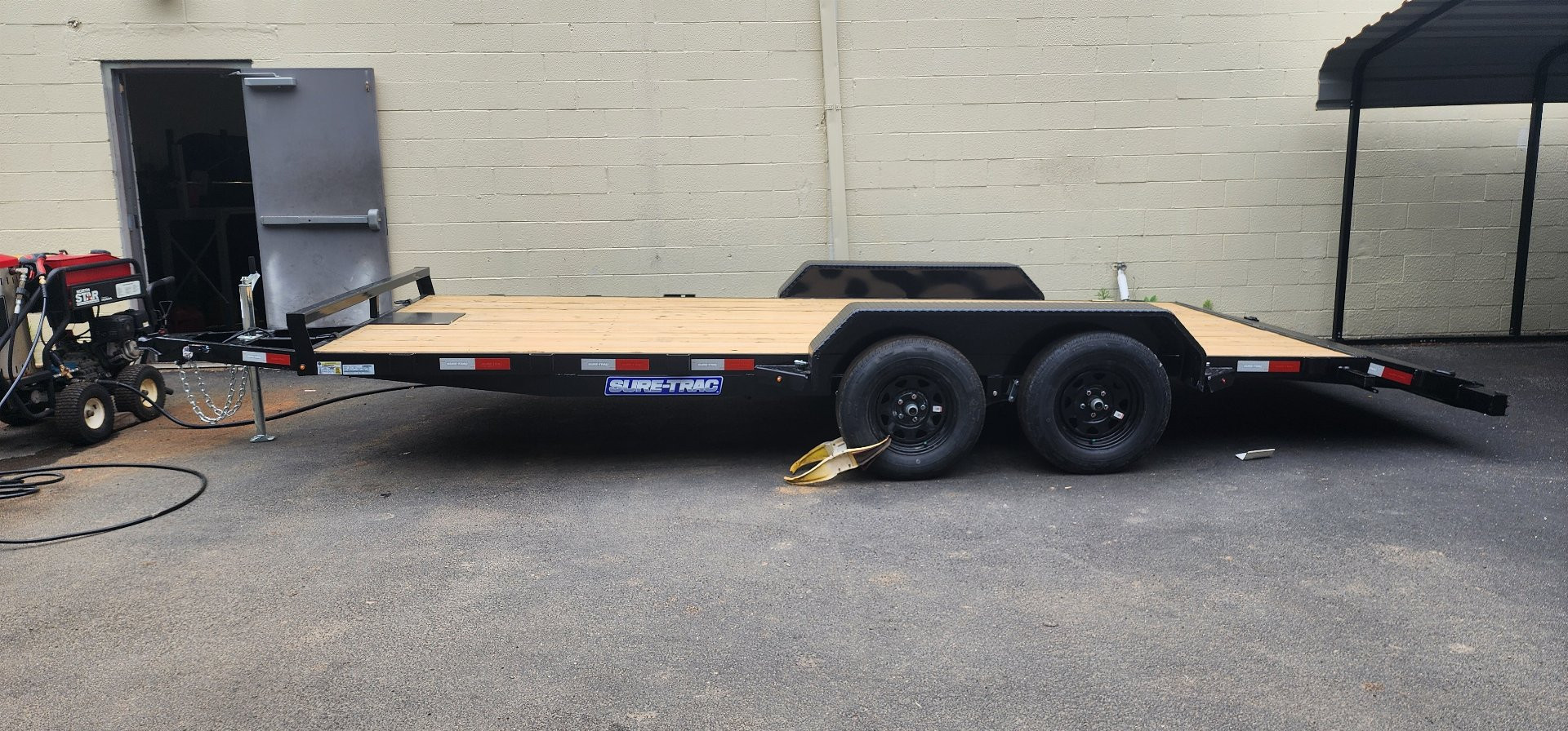 New 7 x 18 (16+2) SURE-TRAC Car Hauler Trailer 7K
