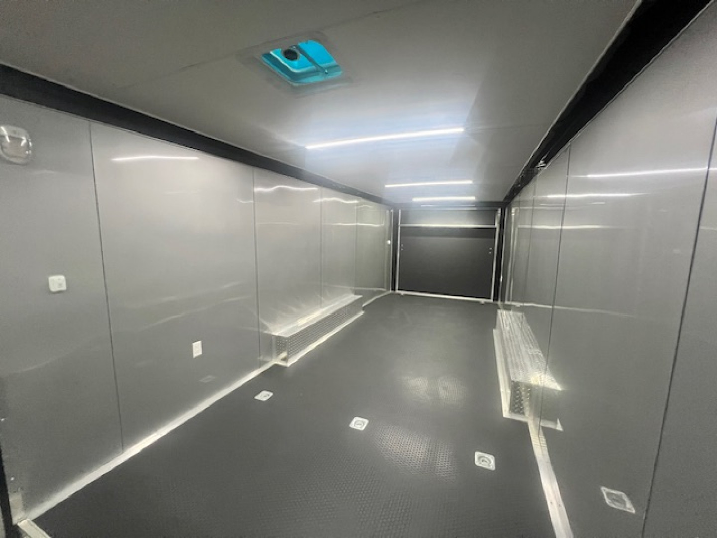 New 2025 Outlaw Trailers 8.5' x 28' Enclosed Race Trailer Cargo / Enclosed Trailer
