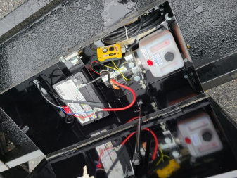 New 7' x 18' B-Wise HT18-14 Hydraulic Tilt Bed Equipment Trailer, 14K GVWR ***w/ Winch Mount, Adj. Coupler, 8k Dropleg Jack