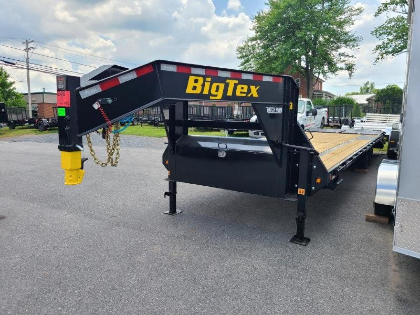 New 8.5 x 30 (25+5) Big Tex 16GN Gooseneck Deck Over Equipment Trailer, 17.5k  **w/Mega Ramps & Spare Tire Assy