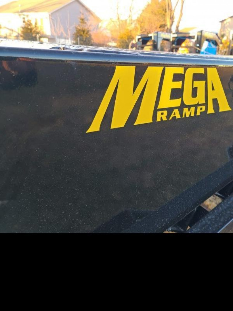 New 8.5 x 25 (20+5) Big Tex 14GN Gooseneck Deck Over Equipment Trailer 16k **w/Mega Ramps & Spare Tire