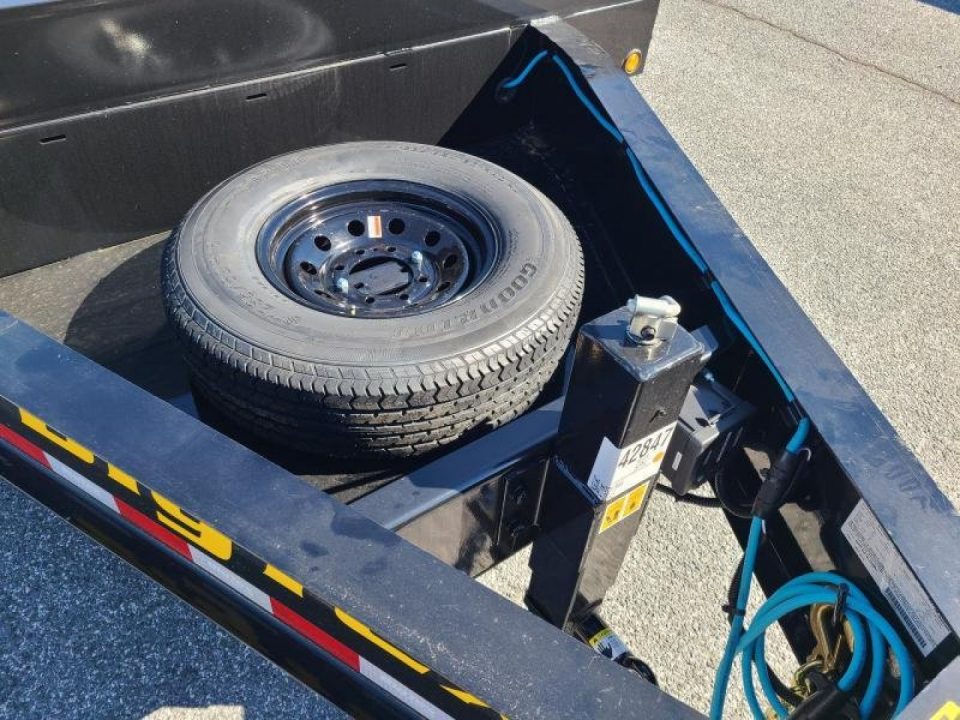 New 8.5' x 25' (20'+5') Big Tex 14PH Deckover Equipment Trailer, 16K GVWR ***w/Spare Tire, Mega Ramps