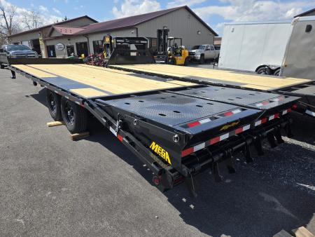New 8.5' x 25' (20'+5') Big Tex 14PH Deckover Equipment Trailer, 16K GVWR ***w/Spare Tire, Mega Ramps