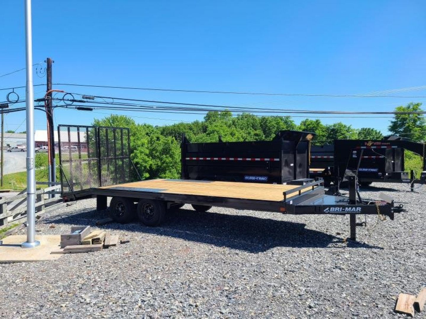 New 8.5 x 20 B-Wise EH820-10 Deckover Equipment Trailer 10K  ***HD Split Landscape Gate
