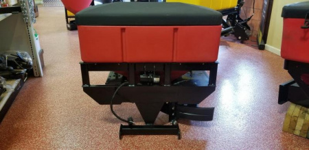 New Western Pro Flo 525 Salt Spreader