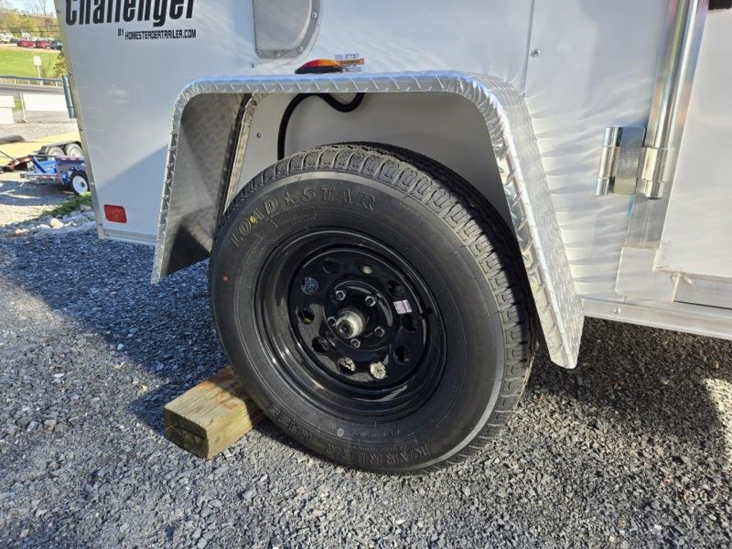 New 5 X 8 Homesteader Challenger Cargo 3k GVWR ***White w/Side Dr & Swing Out Rear Door