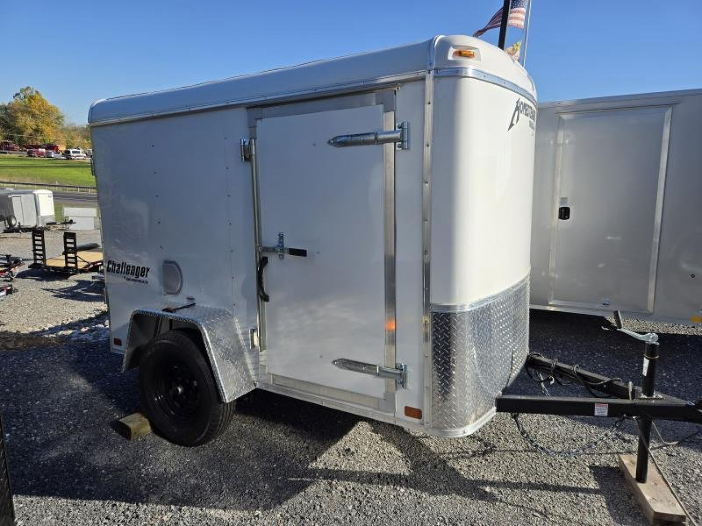 New 5 X 8 Homesteader Challenger Cargo 3k GVWR ***White w/Side Dr & Swing Out Rear Door
