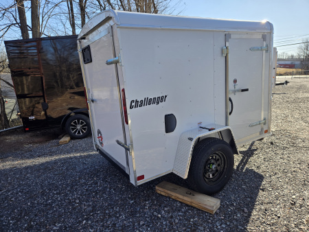 New 5 X 8 Homesteader Challenger Cargo 3k GVWR ***White w/Side Dr & Swing Out Rear Door