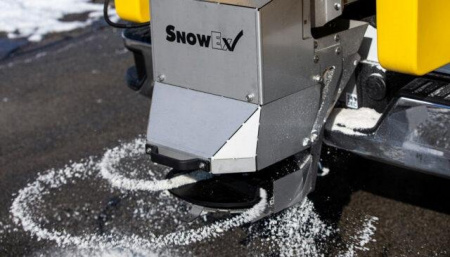 New SnowEx 1.5CY Renegade Helixx P150A Poly Hopper Spreader **w/Lid, Inverted V, & Helixx Auger