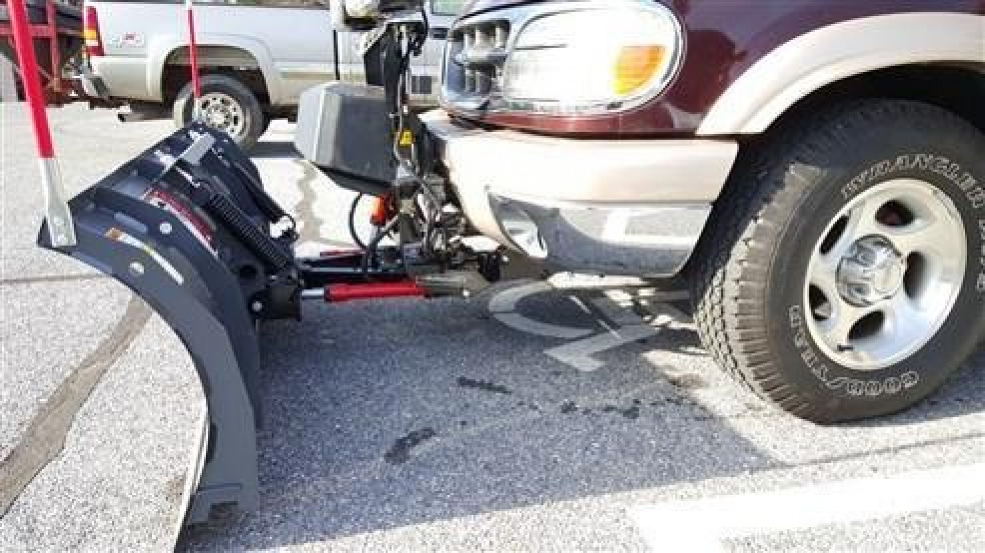 New SnowEx Light Duty (LT) Plow