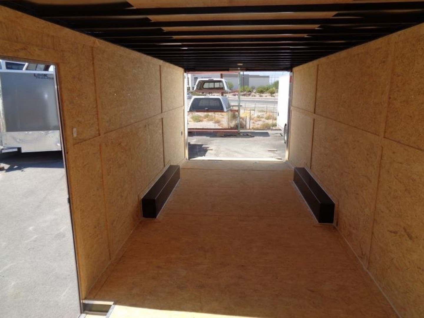 New 2025 Look 8.5x24 Car Hauler - Element SE - V-Nose Car Hauler