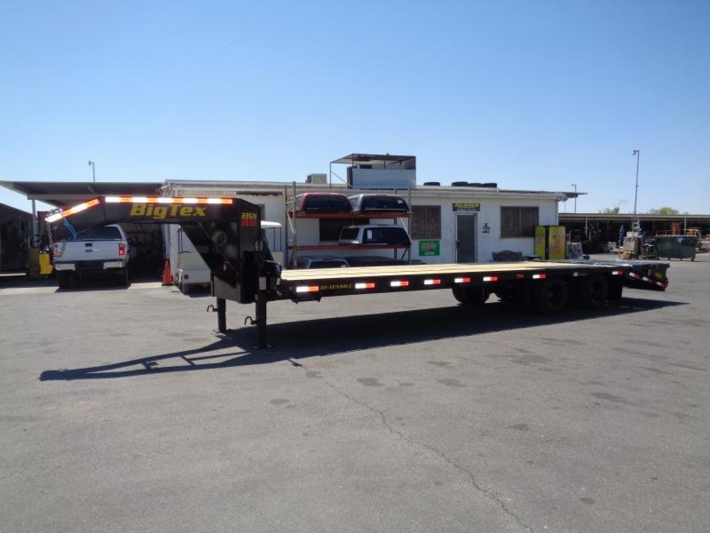 New 2025 Big Tex Trailers 22GN-30D5A Gooseneck Flatbed Trailer
