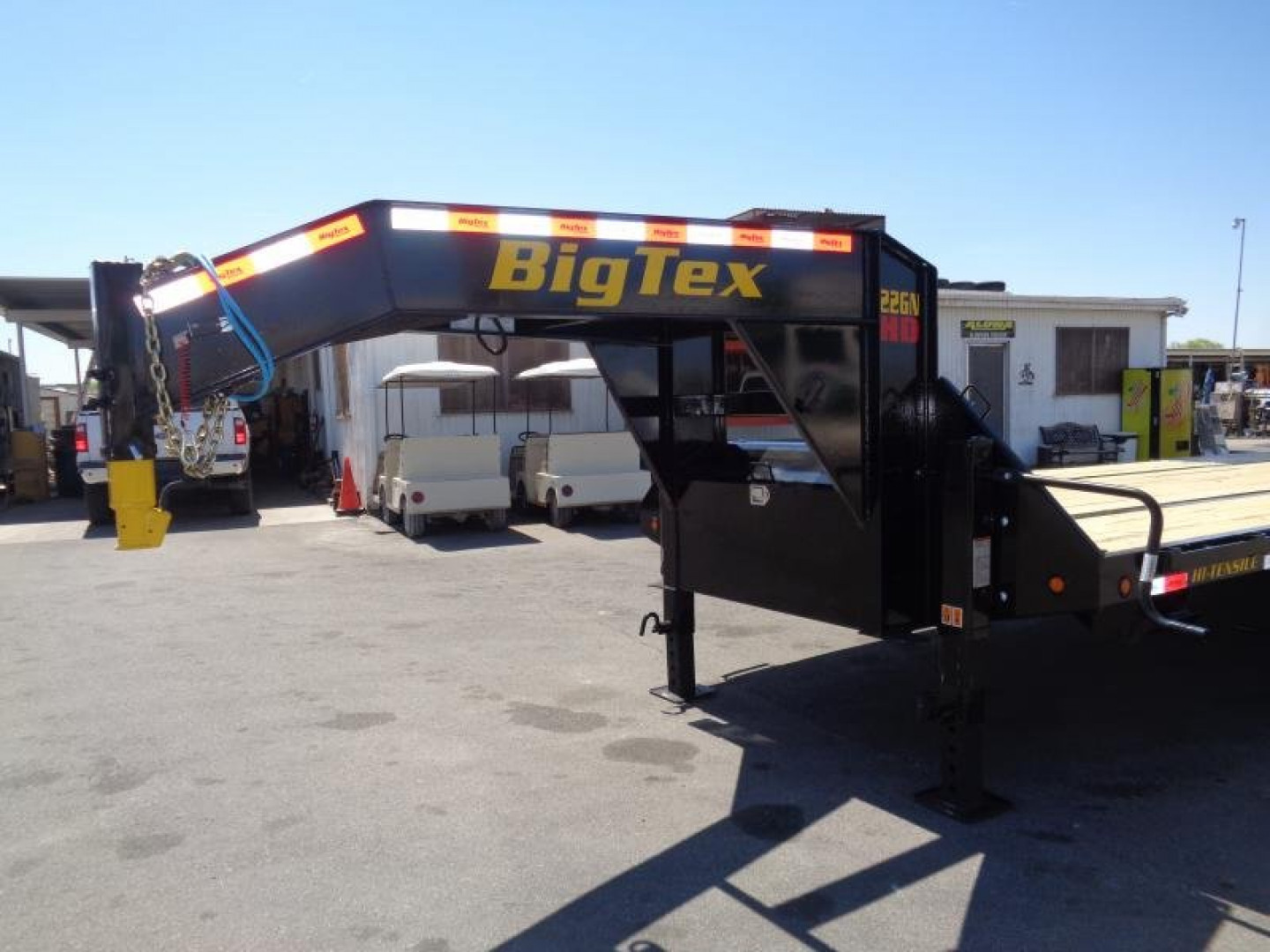 New 2025 Big Tex Trailers 22GN-30D5A Gooseneck Flatbed Trailer