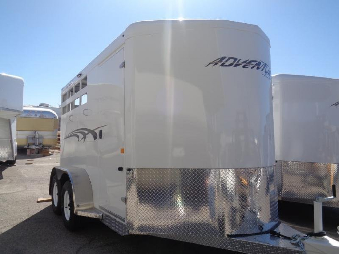 New 2024 Trails West ADVENTURE II 2H Horse Trailer