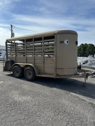 Used 1997 CM 14' Stock Trailer