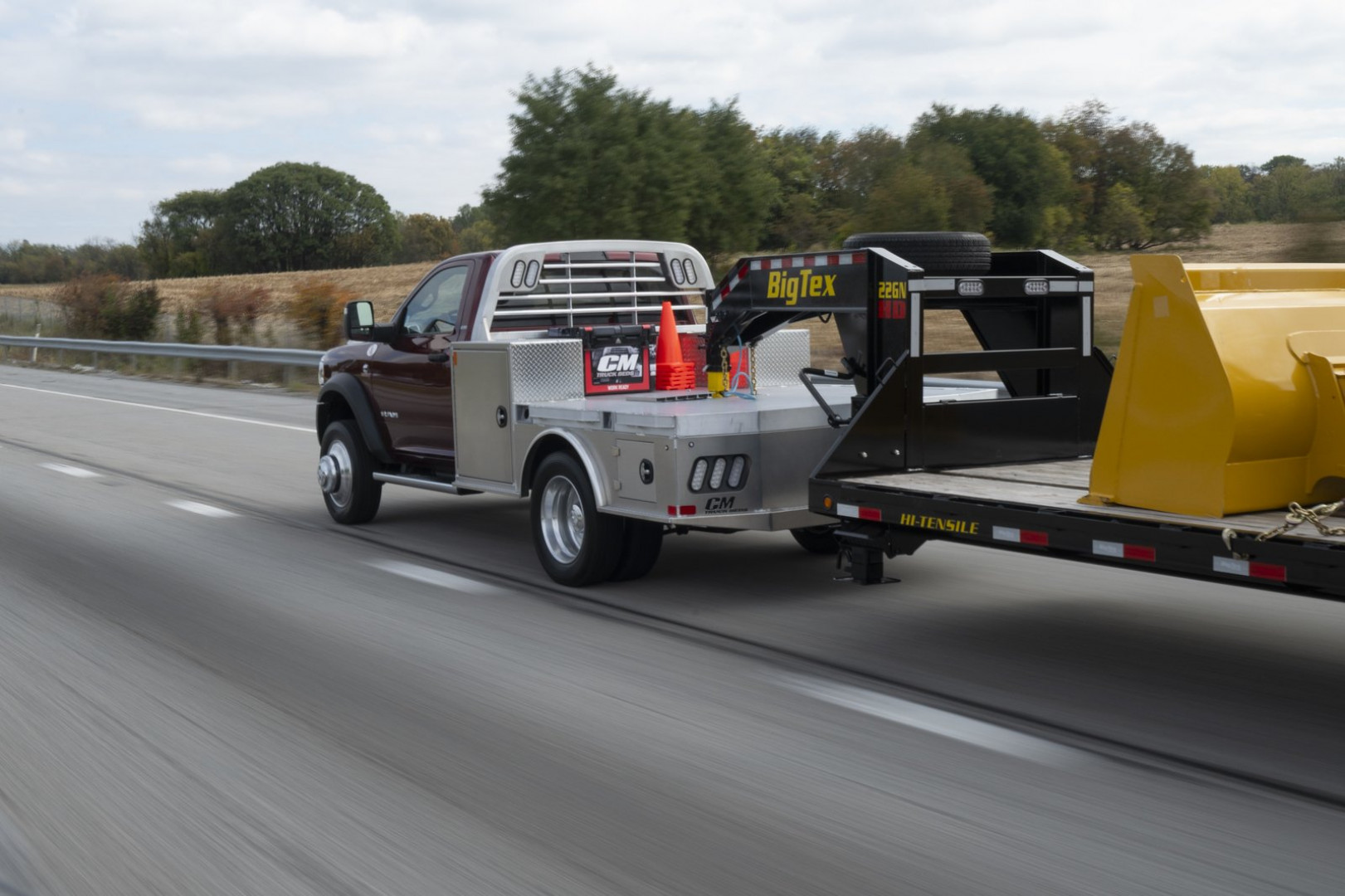 New 2025 CM Truck Beds ALUM SK DELUX Truck Bed