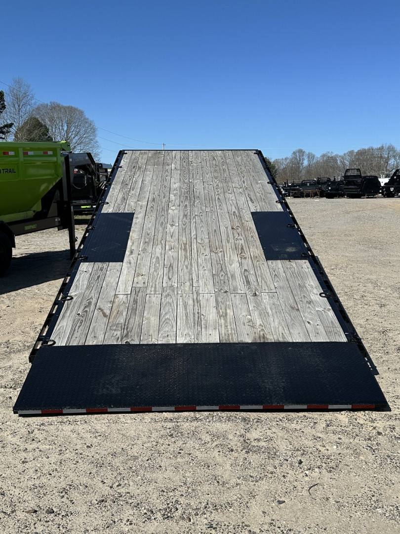 Used 2024 PJ Trailers Deckover Trailer