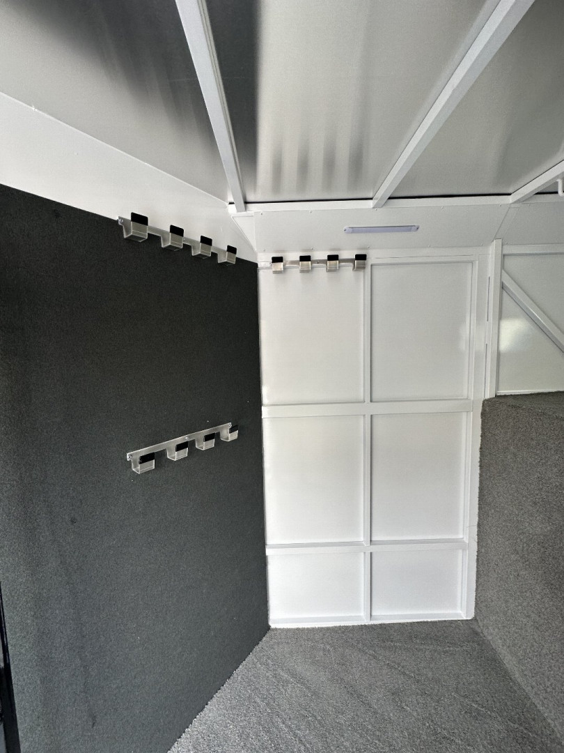 New 2025 Trails West 4H SANTA FE Horse Trailer