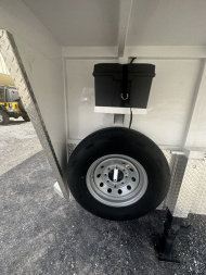 New 2025 Trails West 4H SANTA FE Horse Trailer