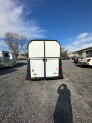 Used 1988 Kingston Trailers 2H GN Straight Load Horse Trailer