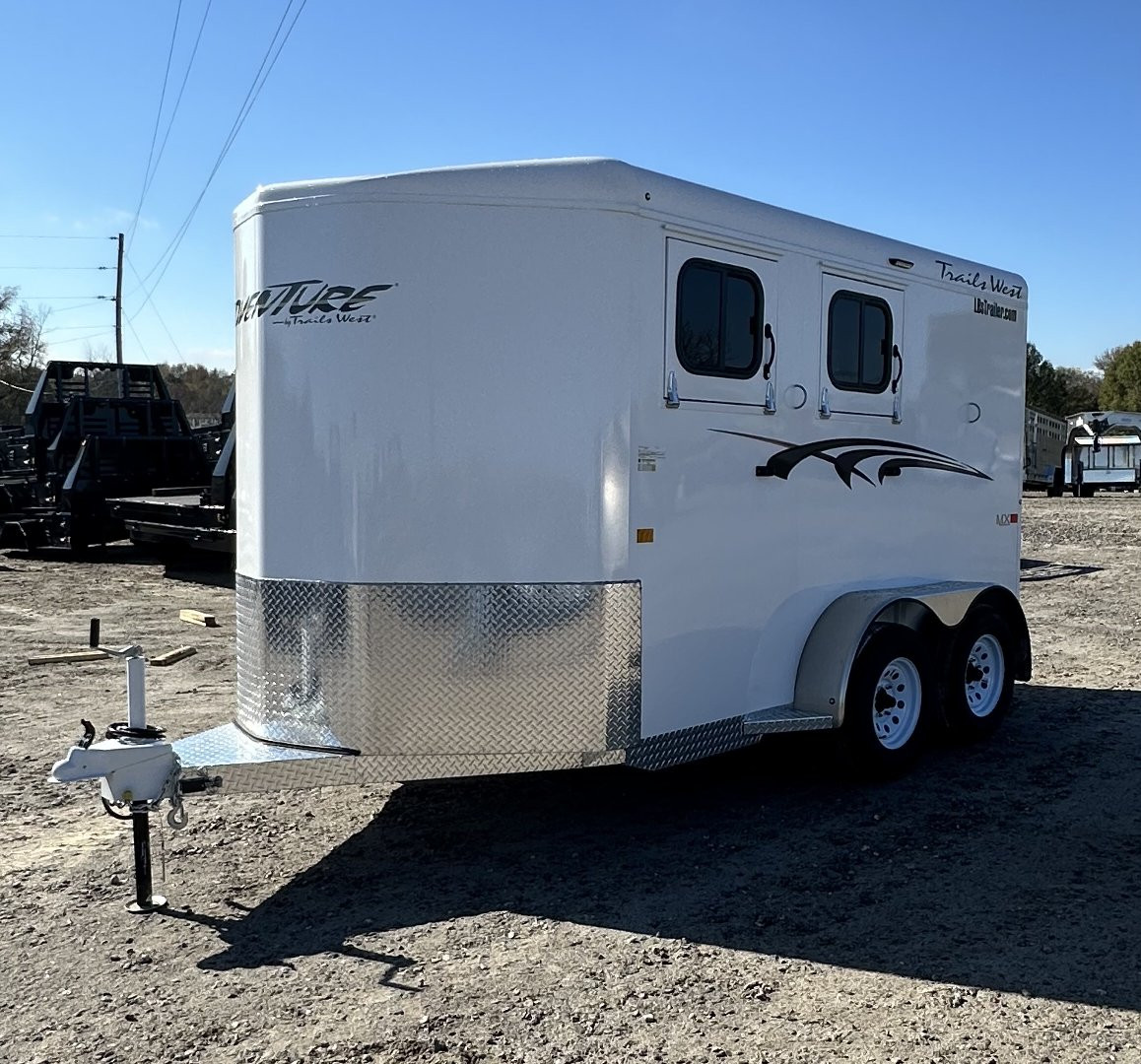 New 2025 Trails West Horse Trailer