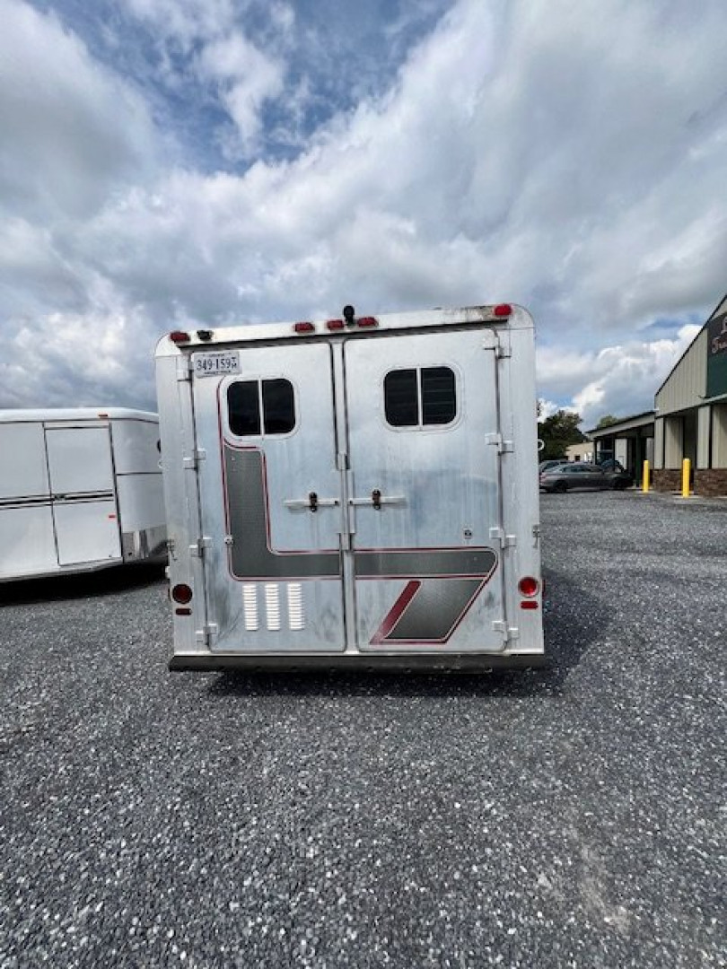 Used 1991 4-Star Trailers 4 Horse w/ LQ & Mid tack Horse Trailer
