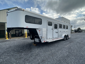 Used 2014 SUNDOWNER Upgraded Rancher Sport Horse Trailer