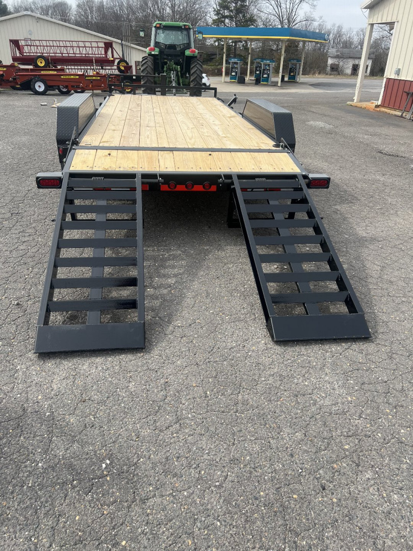 New 2024 LOAD TRAIL CH8318 Car Hauler