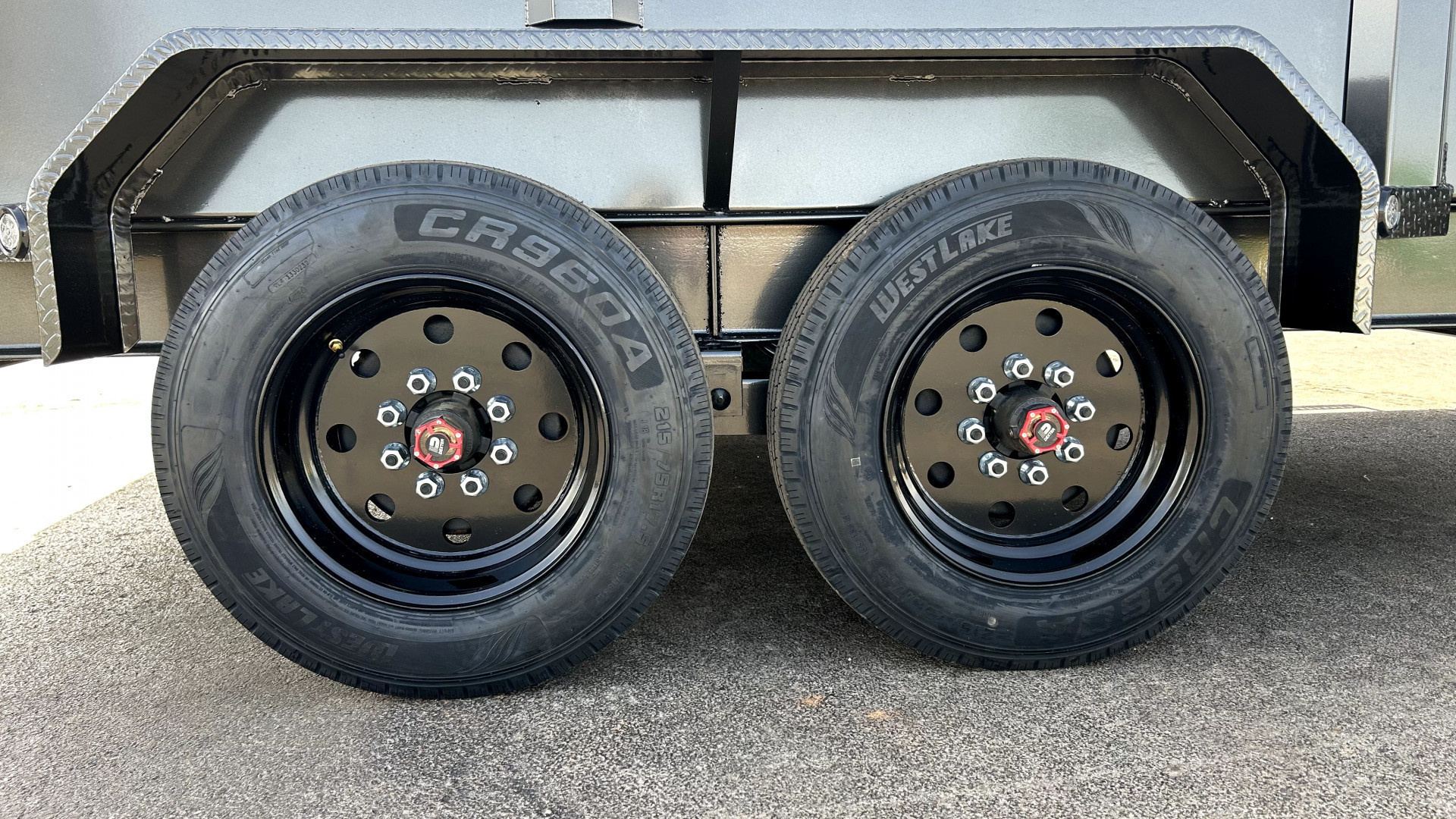 New 2026 83”x14’ MAXX-D BP Dump w/ 24” Sides – DJX