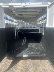 New 2024 TRAILS WEST 3H SANTA FE Horse Trailer