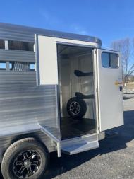 New 2024 Sundowner Trailers Stockman Sport Horse Trailer