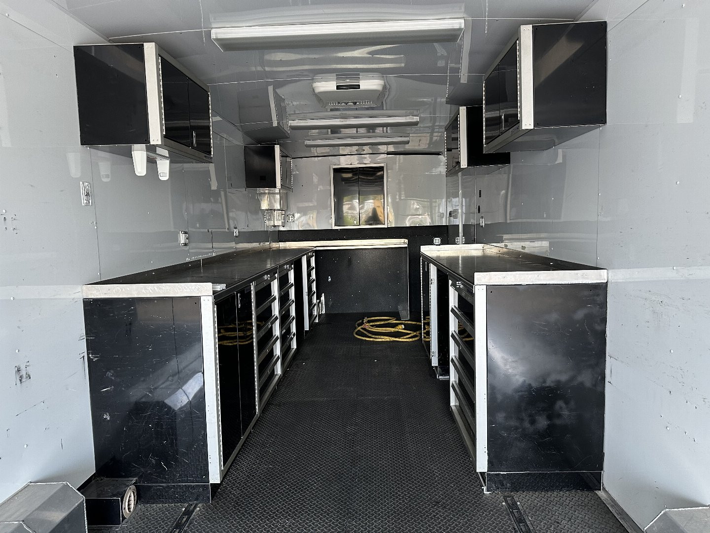 Used 2016 Sundowner Trailers 32' GN Cargo Specialty Trailer