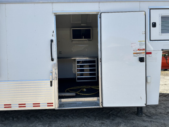 Used 2016 Sundowner Trailers 32' GN Cargo Specialty Trailer