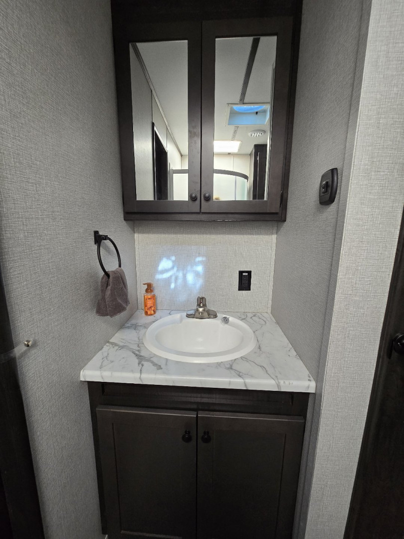 New 2024 BISON TRAILERS RCT18T16 Cargo / Enclosed Trailer