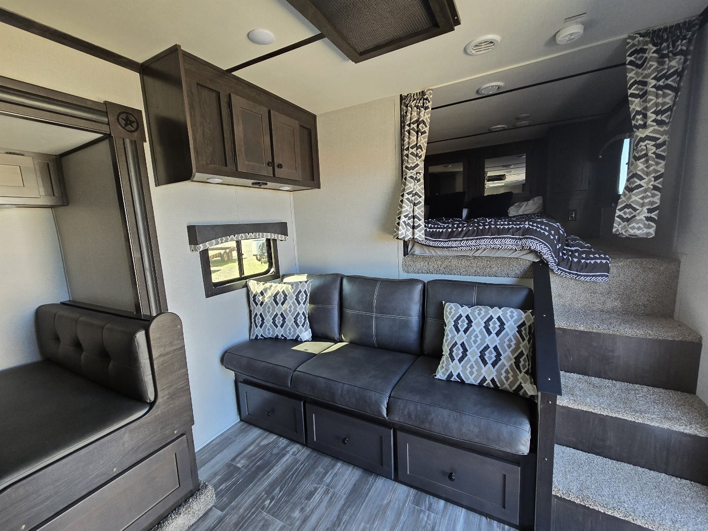 New 2024 BISON TRAILERS RCT18T16 Cargo / Enclosed Trailer